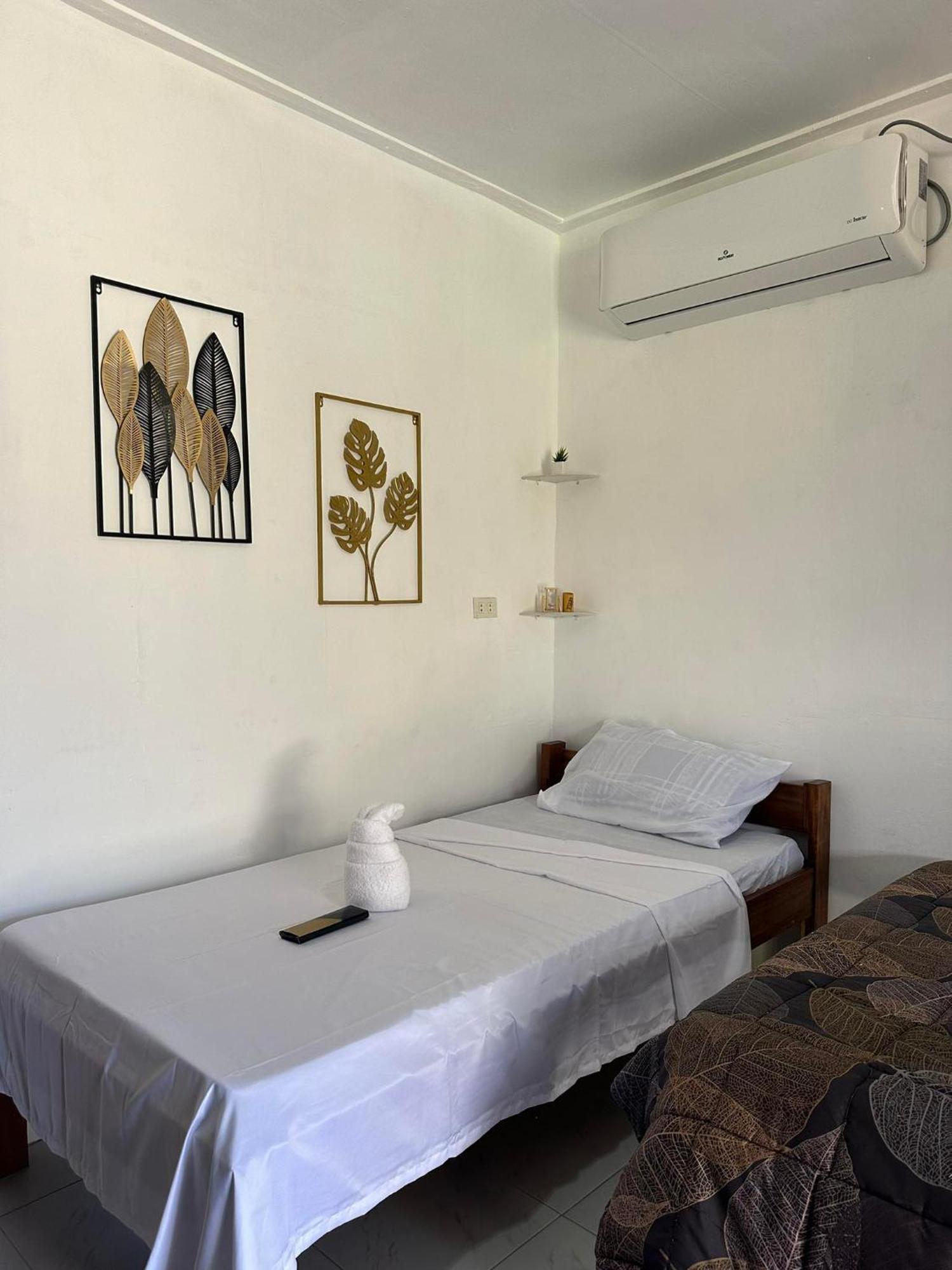 Trisha Guesthouse San Vicente  Exterior photo