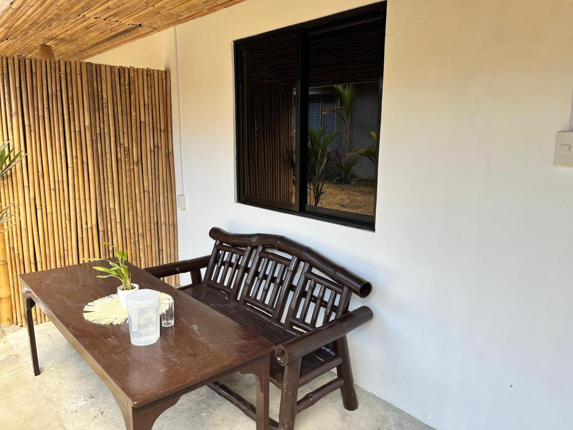 Trisha Guesthouse San Vicente  Exterior photo