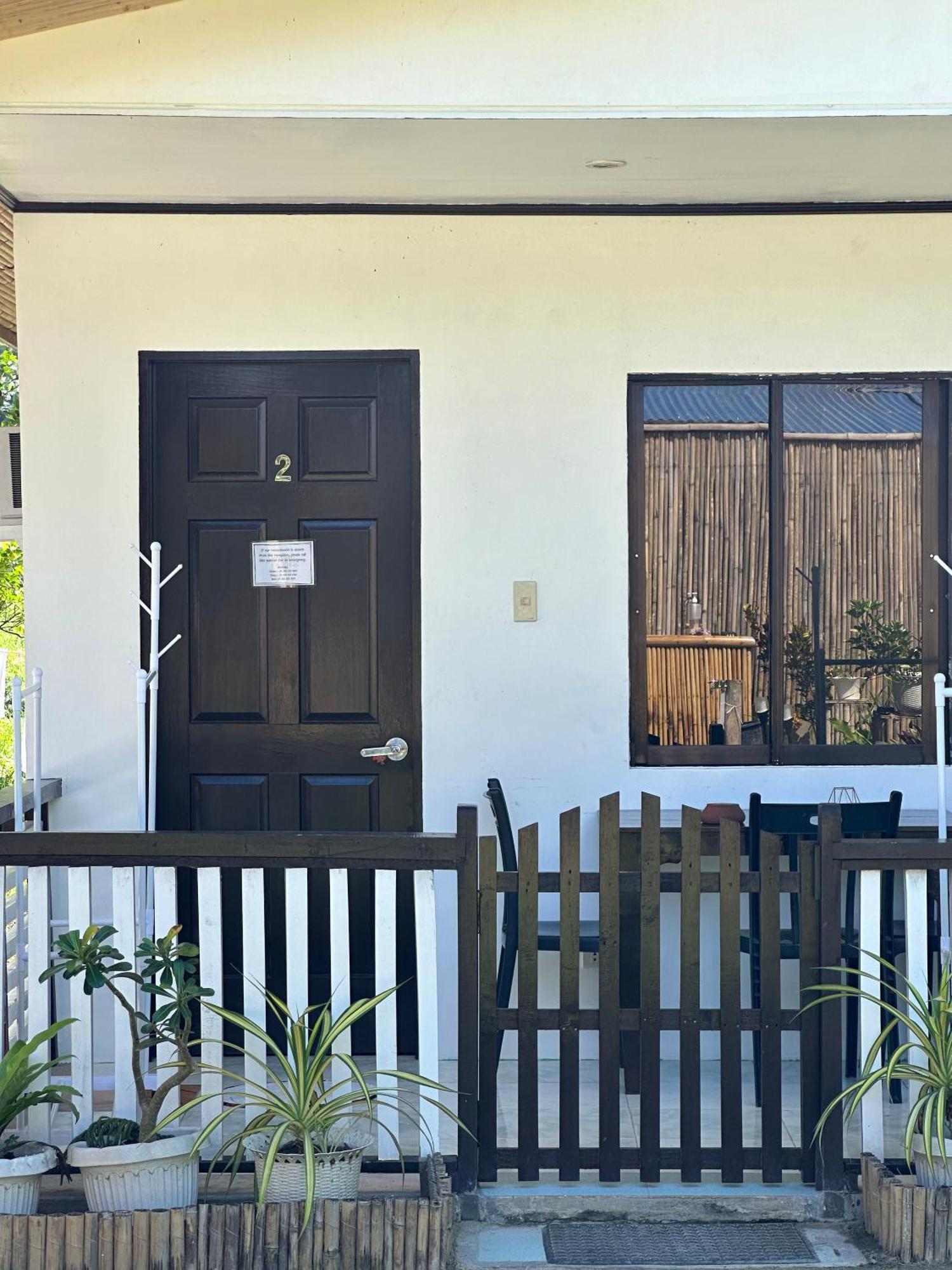 Trisha Guesthouse San Vicente  Exterior photo