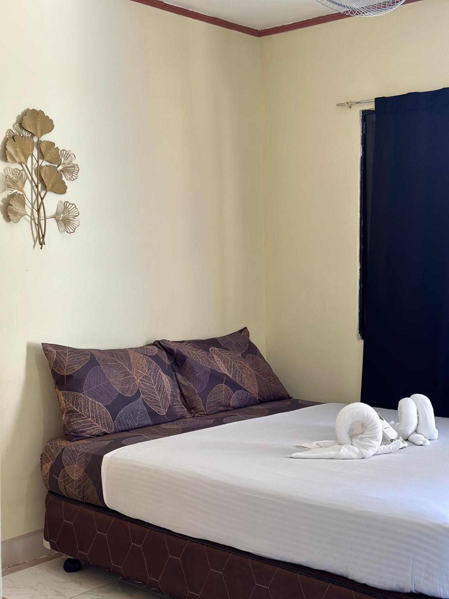 Trisha Guesthouse San Vicente  Exterior photo